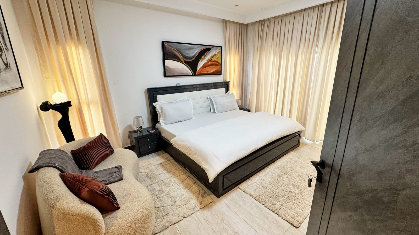 Prepared bedroom suite at Cosy Crest